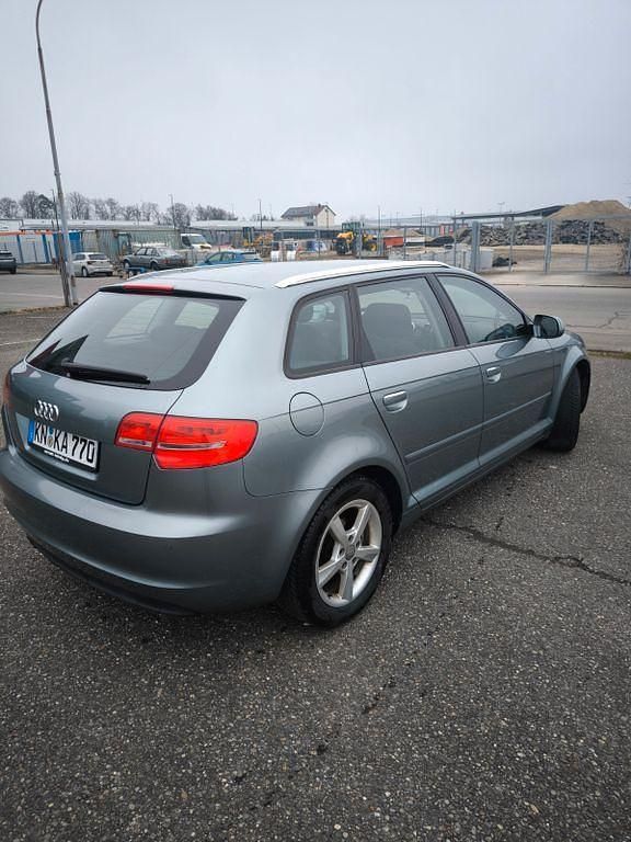 Gebraucht Audi A3 Ambiente 105 PS (77 kW) 2011 Kleinwagen