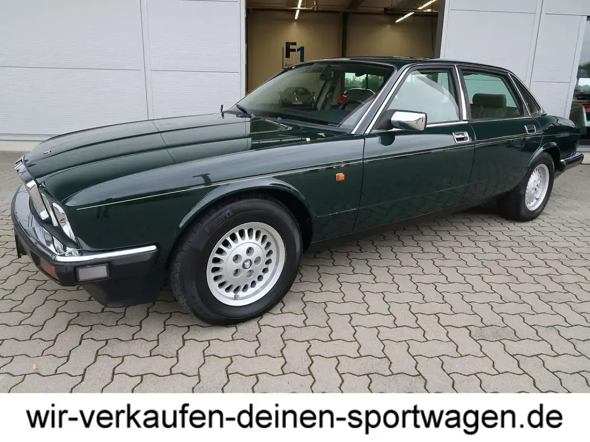 Gebraucht Jaguar XJ40 199 PS (146 kW) 1992 Brookland green Limousine