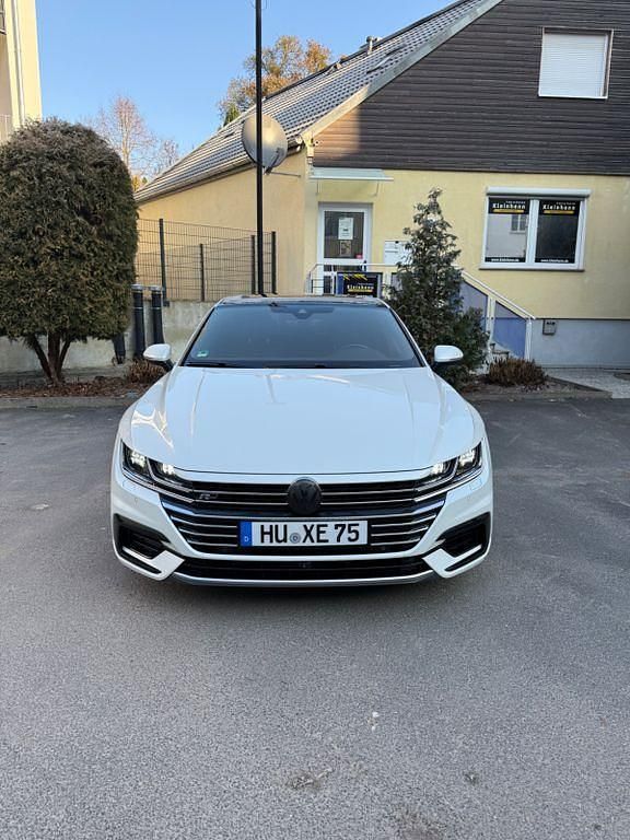 Gebraucht VW Arteon R-line 239 PS (175 kW) 2018 Weiß Kleinwagen