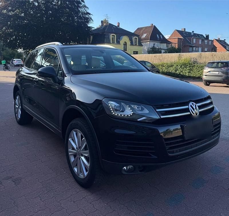 Schwarz Gebraucht 2012 VW Touareg Exclusive SUV | 12.500 € (Superpreis) - Bild 1/4