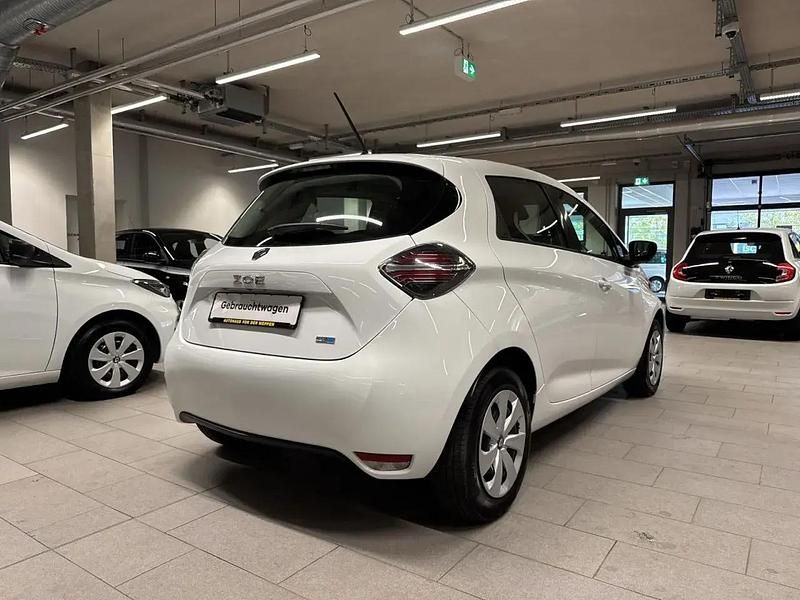 Gebraucht Renault Zoe Life 50 kW (69 PS) 2021 Weiß Kleinwagen