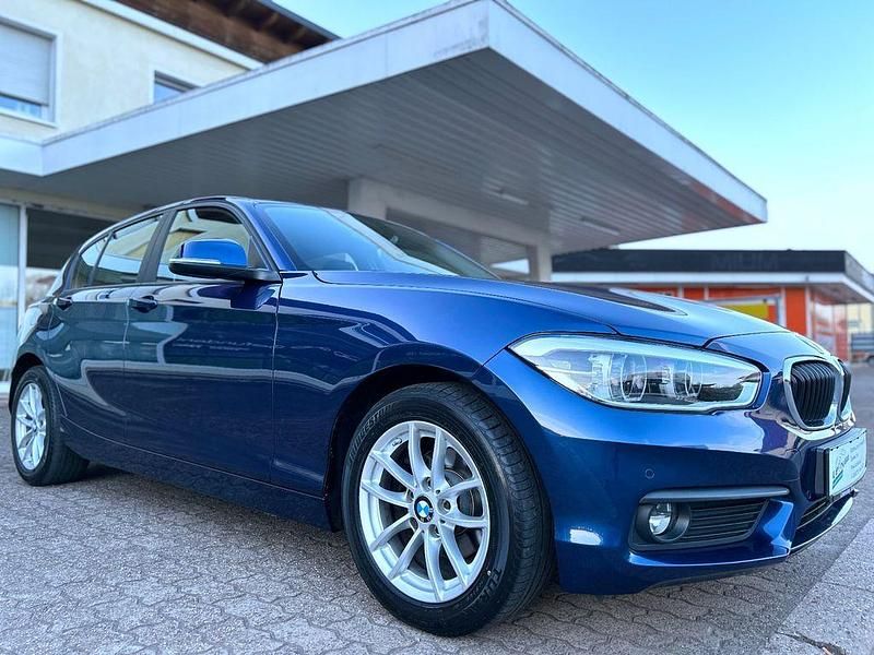 Blau Gebraucht 2019 BMW 116 Advantage Kleinwagen | 13.490 € (Fairer Preis) - Bild 1/4