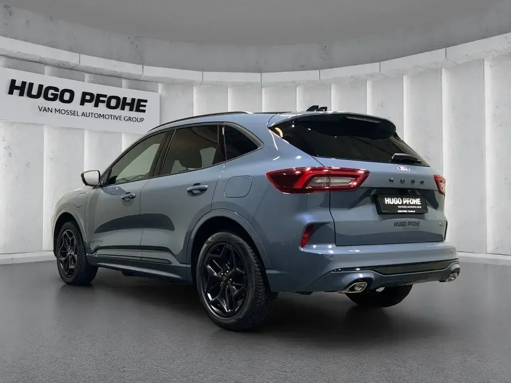 Gebraucht Ford Kuga 242 PS (177 kW) 2026 Blau SUV