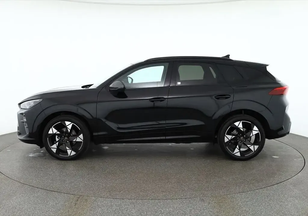 Neu Cupra Terramar 150 PS (110 kW) 2026 Midnightblackmet. SUV