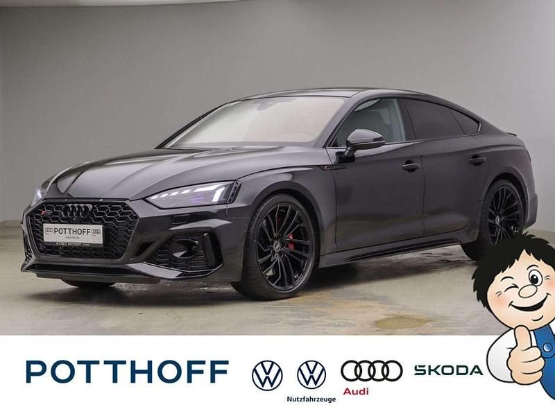 Mythosschwarz metallic Gebraucht 2025 Audi RS5 Sportback Comfort Limousine | 98.750 € - Bild 1/4