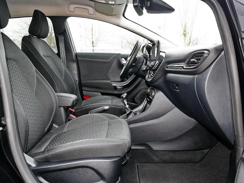 Gebraucht Ford Puma Titanium 125 PS (91 kW) 2022 Schwarz SUV