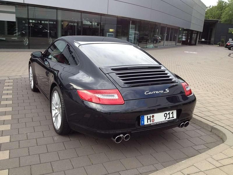 Schwarz Gebraucht 2006 Porsche 911 Carrera S Coupé | 59.000 € (Etwas zu teuer) - Bild 1/4