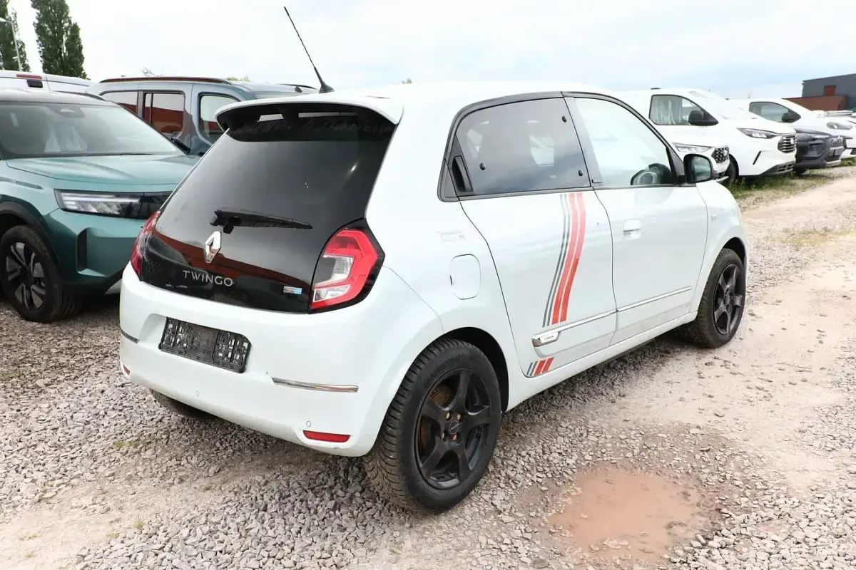 Gebraucht Renault Twingo Vibes 60 kW (82 PS) 2020 Quarzweiß Kleinwagen