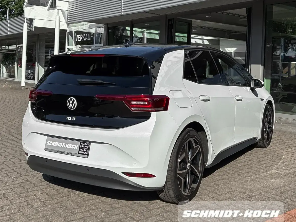 Gebraucht VW ID.3 Pro Performance 150 kW (204 PS) 2023 Gletscherweiss (weiß) Kleinwagen