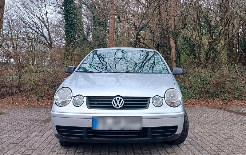 Gebraucht VW Polo 75 PS (55 kW) 2003 Grau Kleinwagen