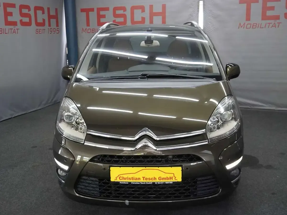 Gebraucht Citroën Grand C4 Picasso Exclusive 163 PS (119 kW) 2011 Braun Van / Kleinbus