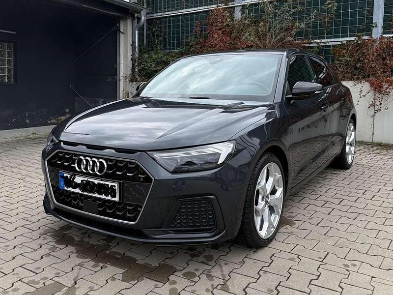 Gebraucht Audi A1 Sportback Advanced 150 PS (110 kW) 2020 Grau Kleinwagen
