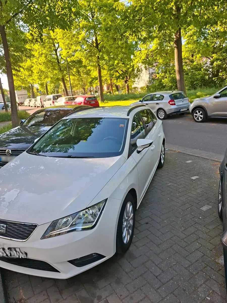 Gebraucht Seat Leon 105 PS (77 kW) 2015 Weiß Kombi