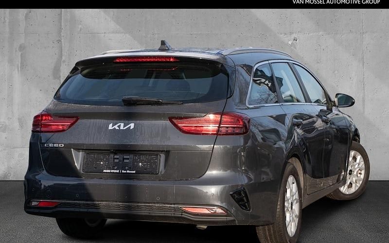 Gebraucht Kia Ceed Sportswagon Vision 120 PS (88 kW) 2023 Grau Kombi