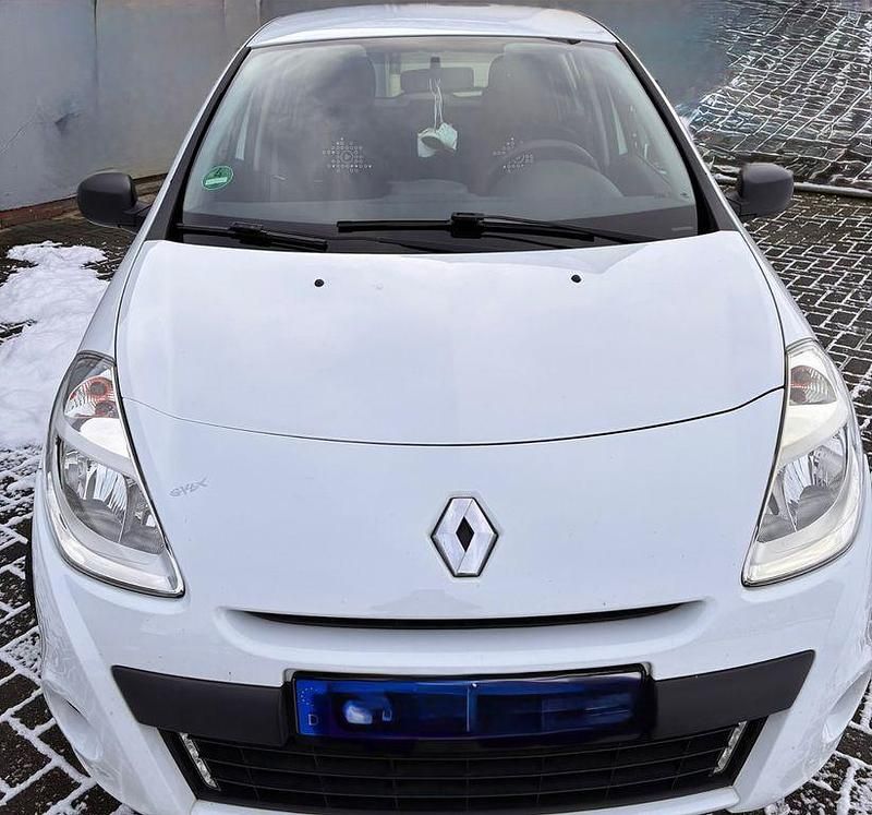 Gebraucht Renault Clio IV 75 PS (55 kW) 2012 Weiß Limousine