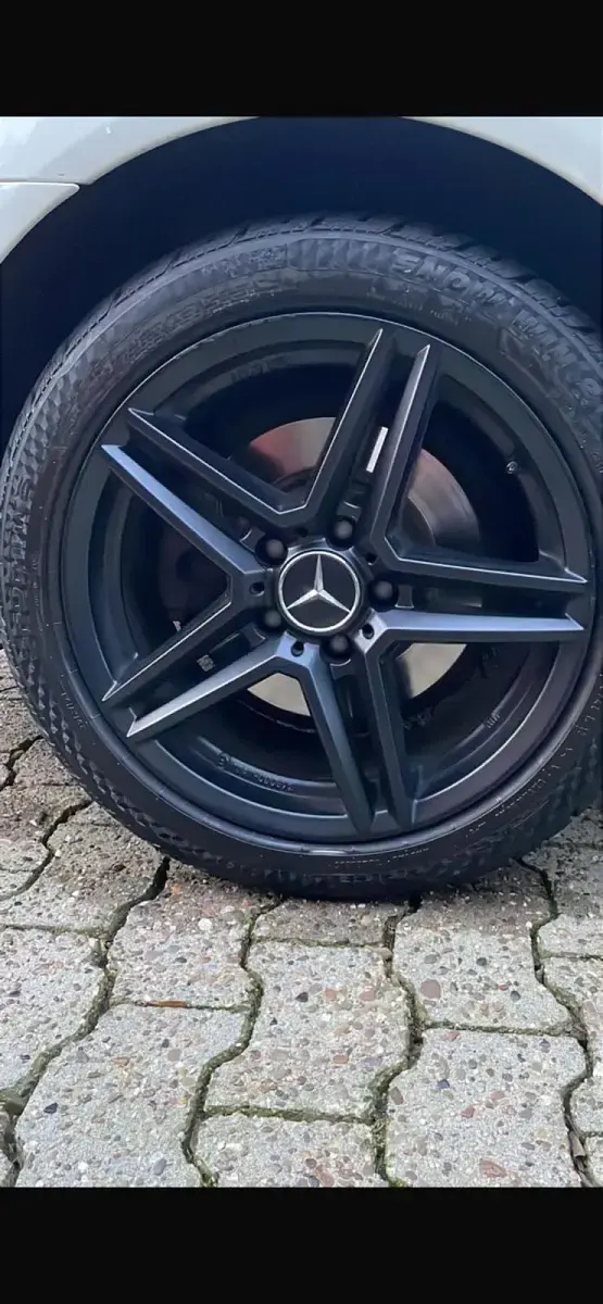Używany Mercedes C320 224 KM (164 kW) 2007 Biały Sedan/Limuzyna