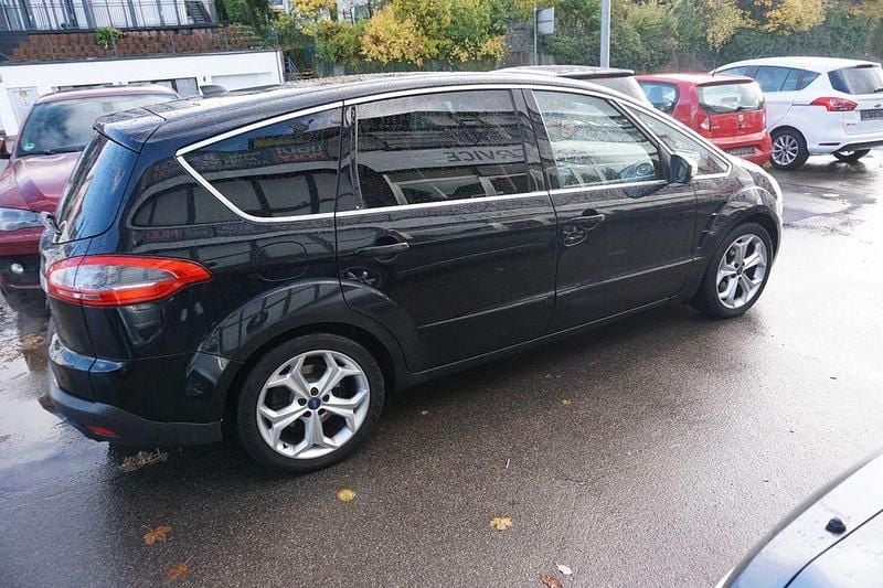 Gebraucht Ford S-MAX Titanium 203 PS (149 kW) 2011 Schwarz Van / Kleinbus