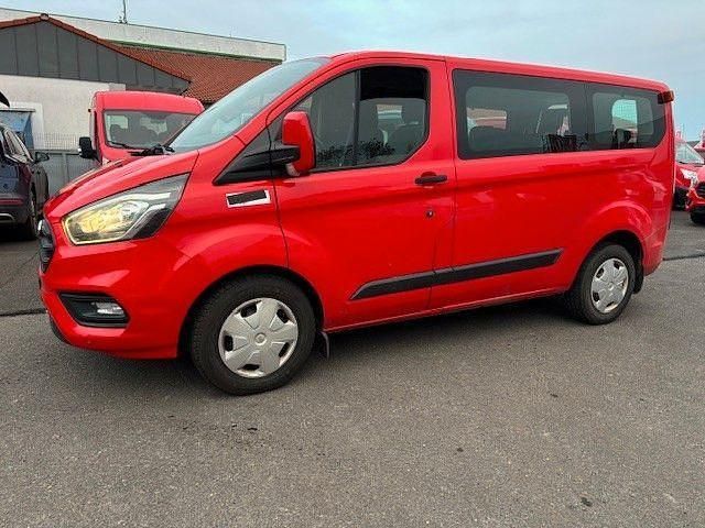 Usata Ford Transit Custom 105 CV (77 kW) 2018 Rosso Monovolume