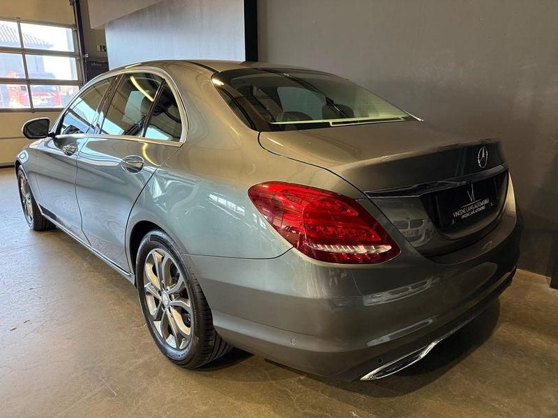 Gebraucht Mercedes C180 156 PS (114 kW) 2016 Grau Limousine