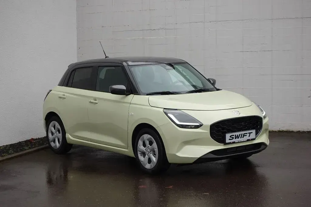 Neu Suzuki Swift Comfort 83 PS (61 kW) 2026 Gelb Kleinwagen