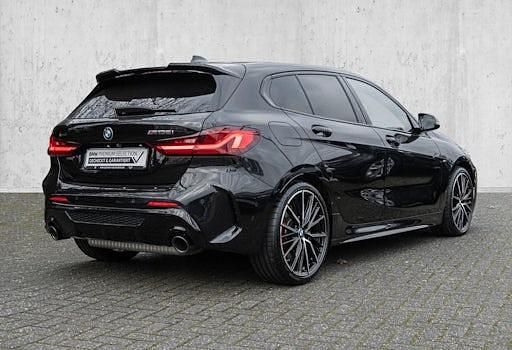 Gebraucht BMW M135 M Performance 306 PS (225 kW) 2023 Schwarz Kleinwagen
