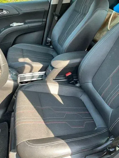 Używany Opel Meriva 140 KM (102 kW) 2013 Czarny Minivan