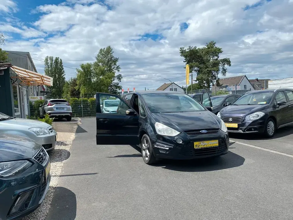 Gebraucht Ford S-MAX S 145 PS (106 kW) 2010 Schwarz Van / Kleinbus