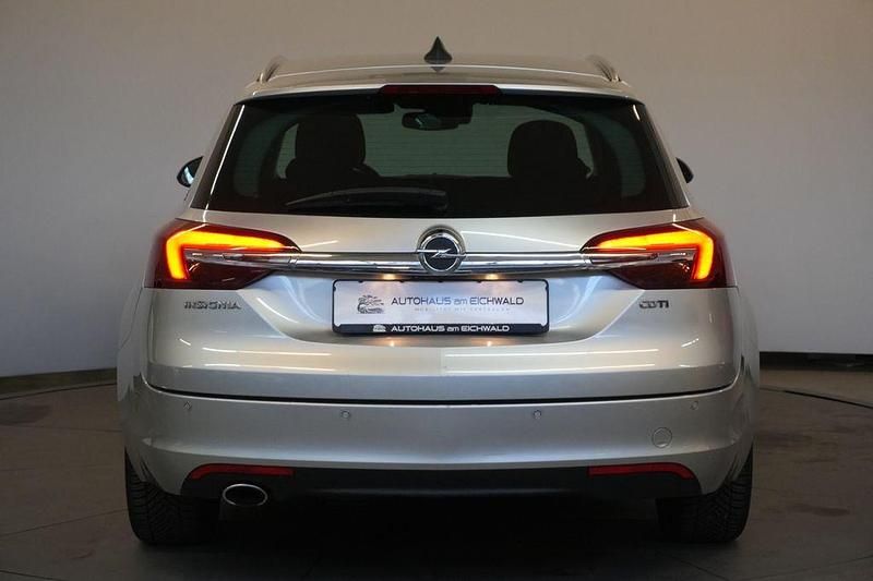 Gebraucht Opel Insignia 170 PS (125 kW) 2015 Silber Kombi