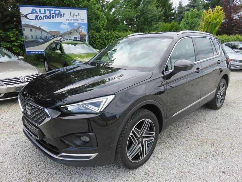 "deep" schwarz perleffekt Gebraucht 2020 Seat Tarraco 4Drive SUV | 30.850 € (Superpreis) - Bild 1/4