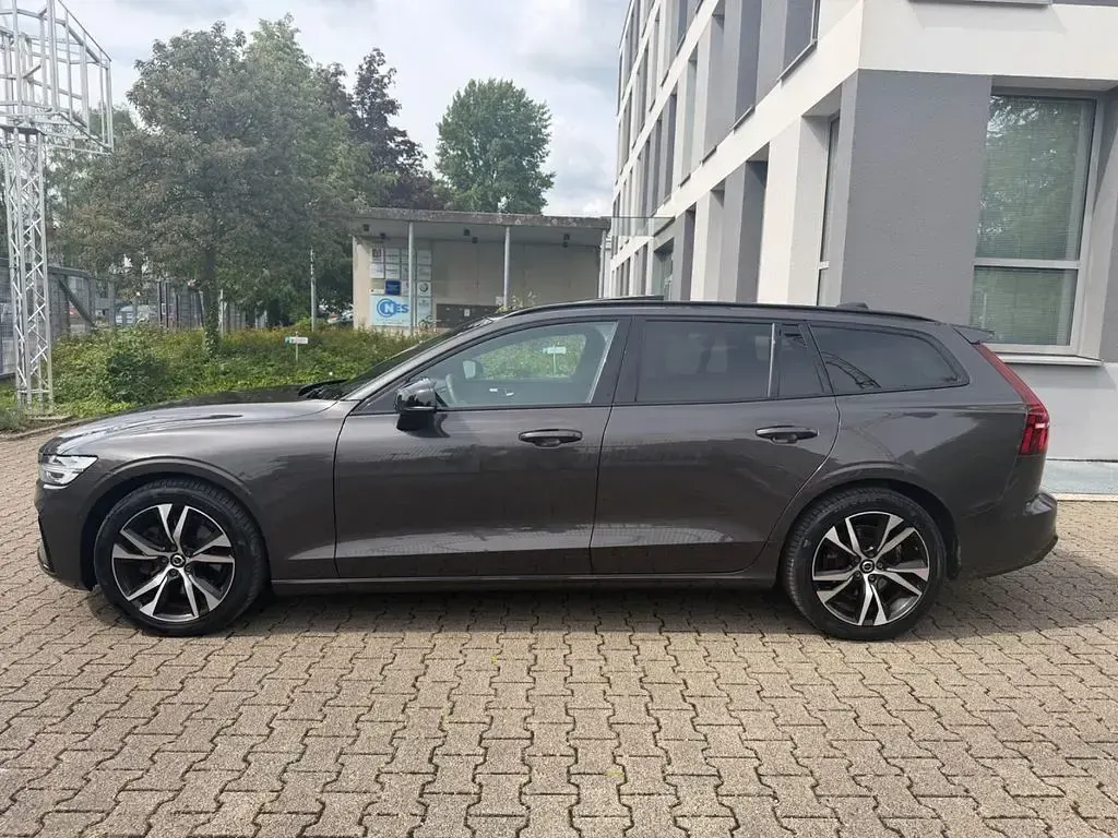 Brugt Volvo V60 Plus 197 HK (144 kW) 2023 Grå Stationcar