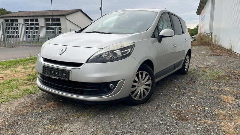 Gebraucht 2013 Renault Scénic III Van / Kleinbus | 3.490 € (Superpreis) - Bild 1/4