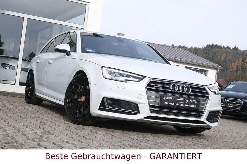 Weiß Gebraucht 2017 Audi A4 Ambiente Kombi | 22.950 € (Teuer) - Bild 1/4