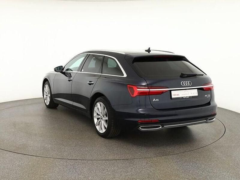 Gebraucht Audi A6 Design 231 PS (169 kW) 2020 Blau Kombi