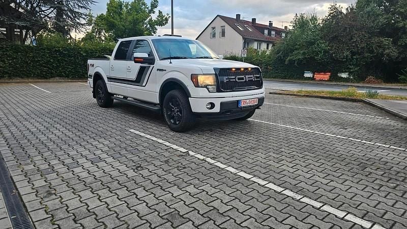 Weiß Gebraucht 2012 Ford F-150 Abholung | 23.850 € (Fairer Preis) - Bild 1/4