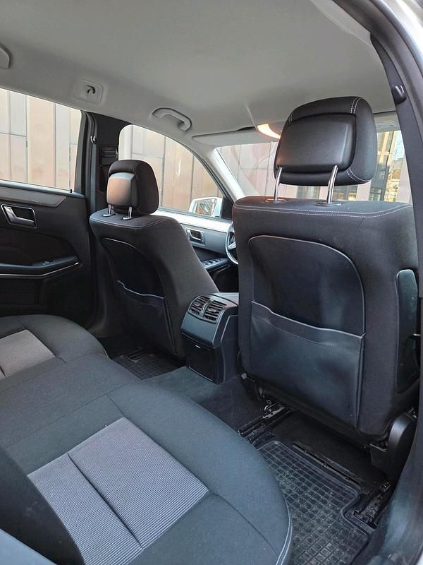 Gebraucht Mercedes 220 170 PS (125 kW) 2015 Weiß Kombi