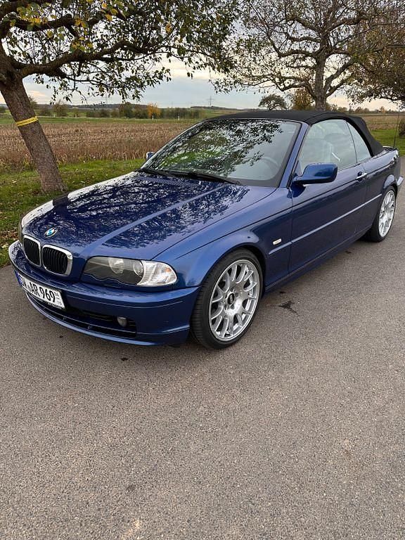 Gebraucht BMW 318 Cabriolet Performance 143 PS (105 kW) 2002 Blau Cabrio