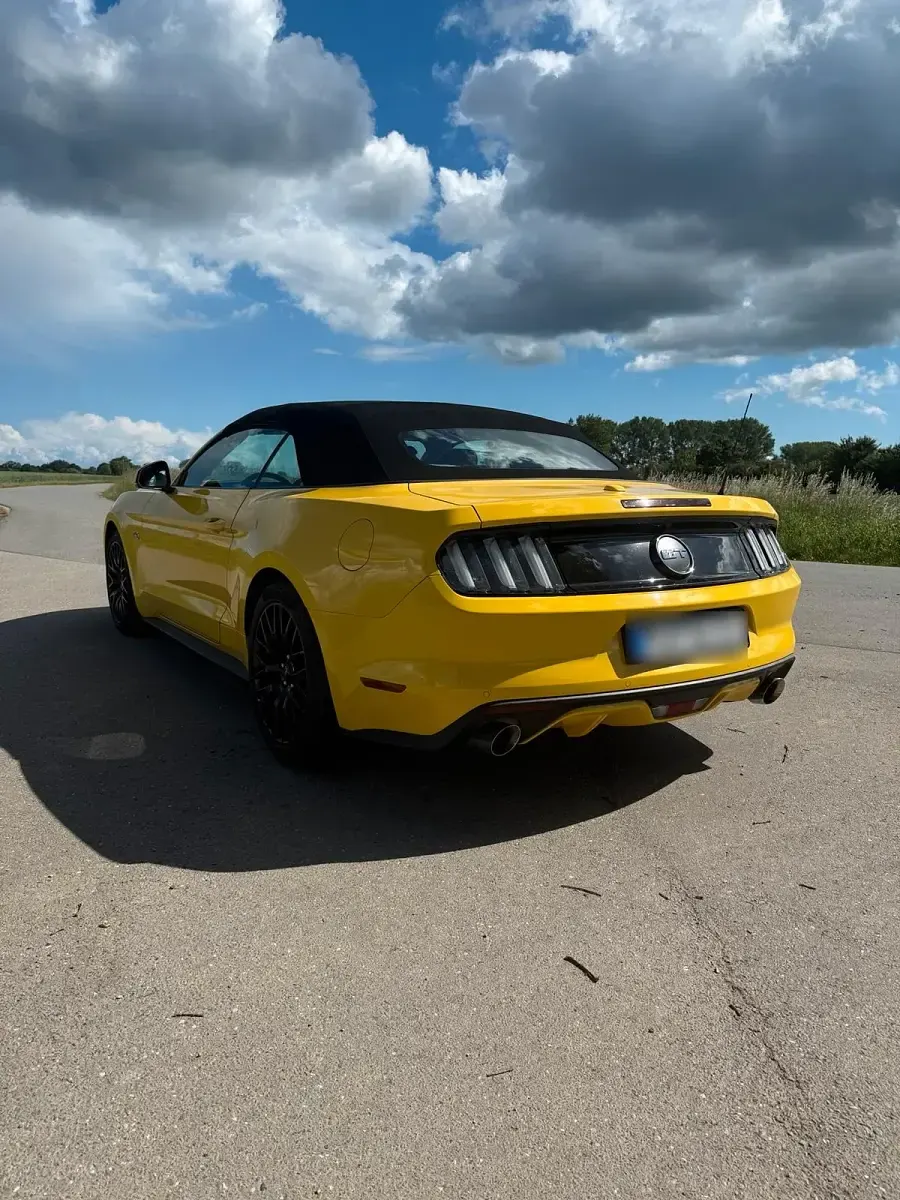 Gebraucht Ford Mustang 421 PS (309 kW) 2017 Gelb Cabrio