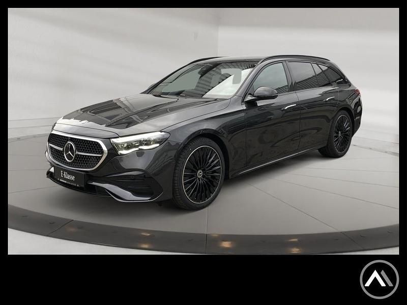 Grau metalliclack graphitgrau Gebraucht 2024 Mercedes E220 Night Kombi | 62.889 € - Bild 1/4