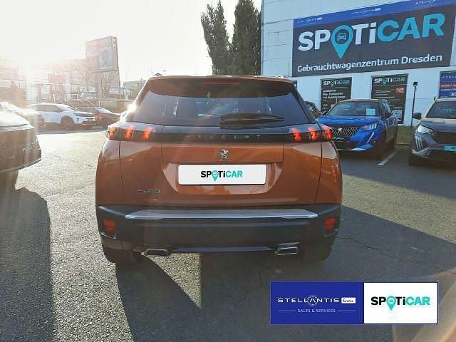 Gebraucht Peugeot 2008 Allure 131 PS (96 kW) 2022 Orange SUV