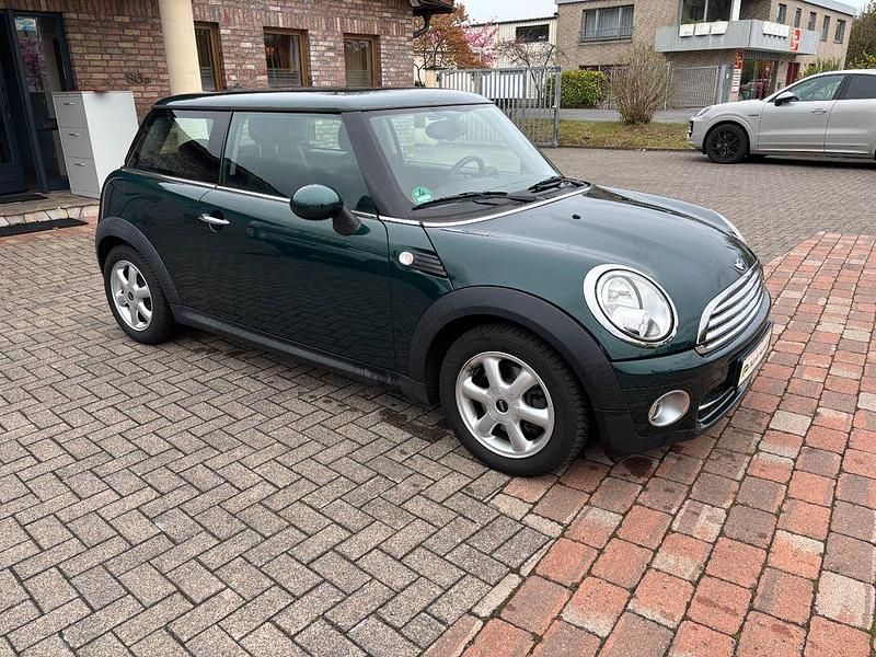 Usata Mini Cooper 109 CV (80 kW) 2007 Verde Utilitaria