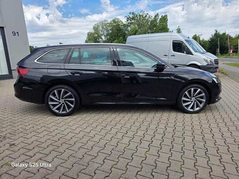 Gebraucht Skoda Octavia Style 150 PS (110 kW) 2022 Schwarz Limousine