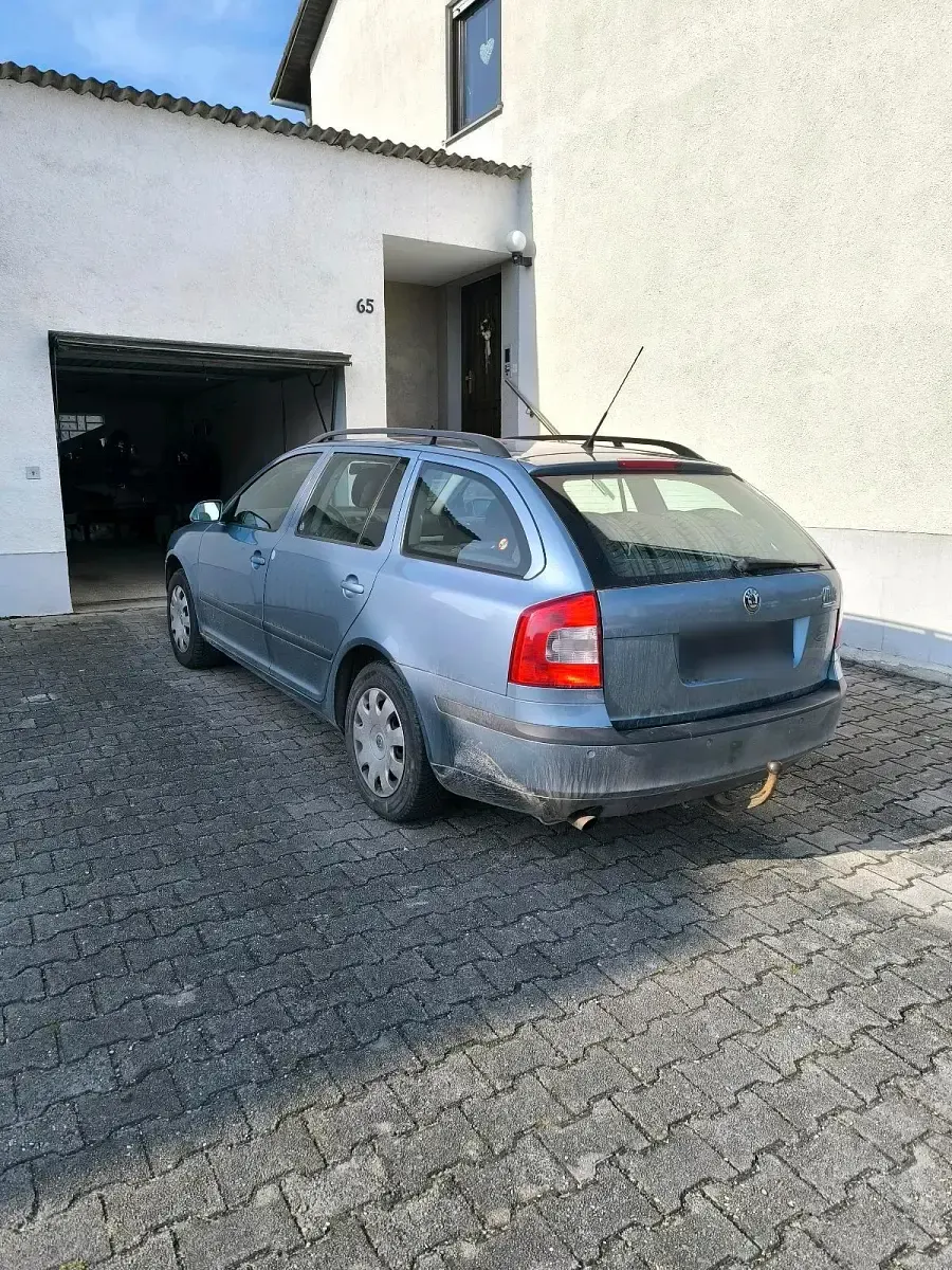 Gebraucht Skoda Octavia 103 PS (75 kW) 2008 Grau Kombi