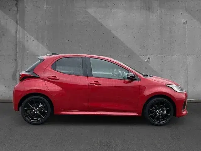 Neu Mazda 2 Homura-Line 116 PS (85 kW) 2026 Rot Kleinwagen