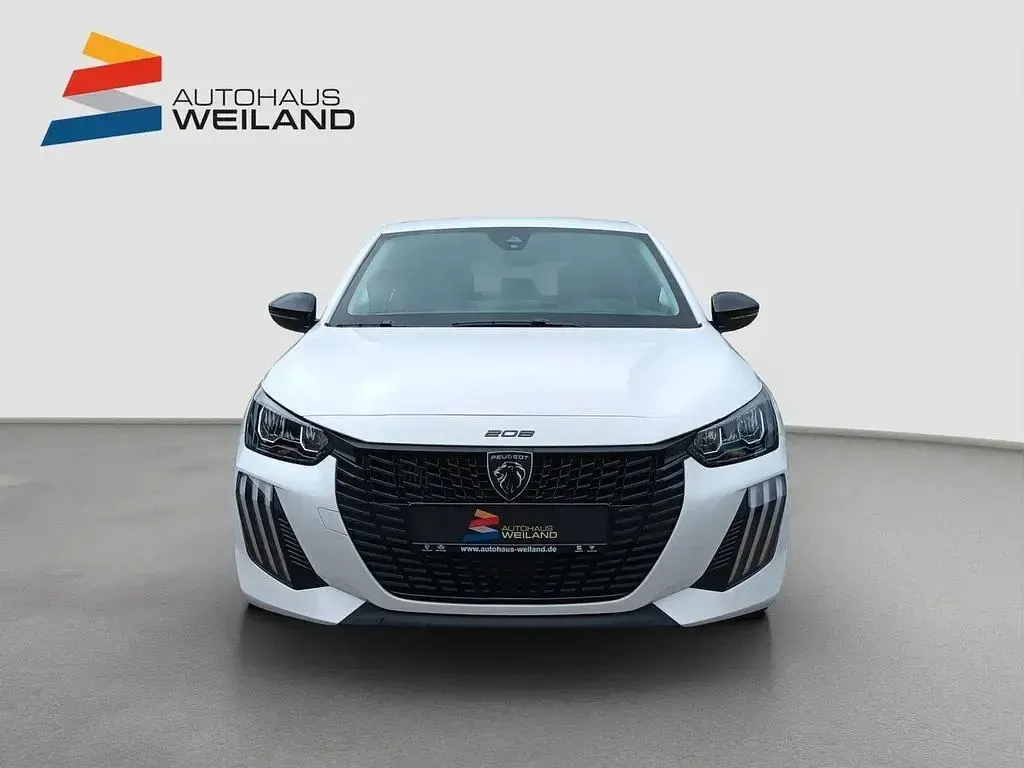 Gebraucht Peugeot 208 Active 101 PS (74 kW) 2024 Weiß Kleinwagen