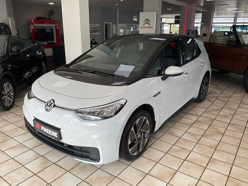 Second-hand VW ID.3 Pro Performance 150 kW (204 CP) 2023 Alb Hatchback