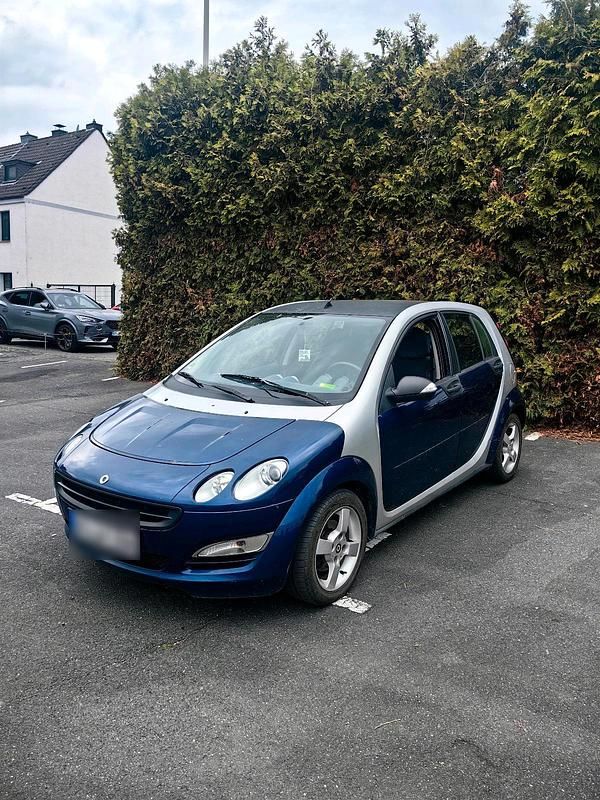 Usata Smart ForFour 75 CV (55 kW) 2005 Blu Utilitaria