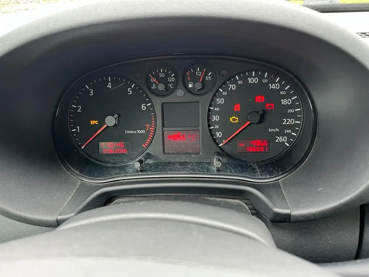 Gebraucht Audi A3 102 PS (75 kW) 2001 Blau Kleinwagen