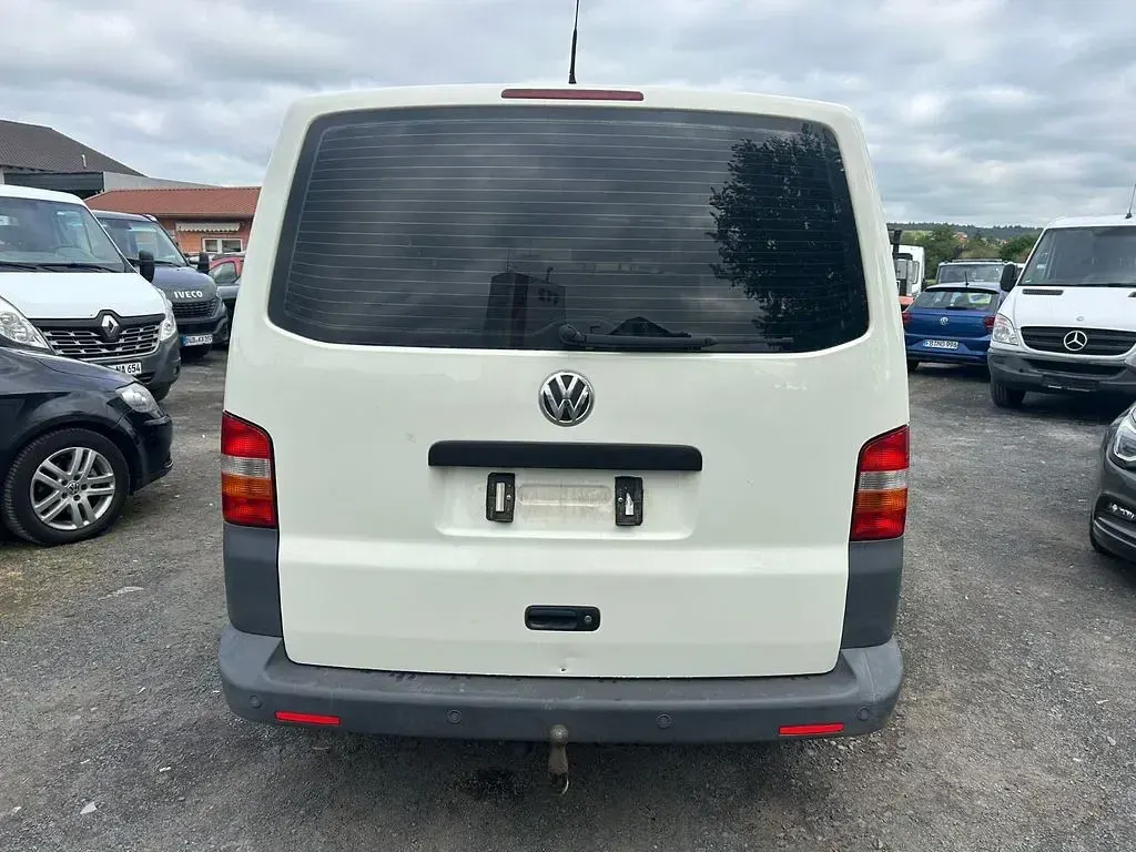 Gebraucht VW Transporter 131 PS (96 kW) 2008 Violet Van