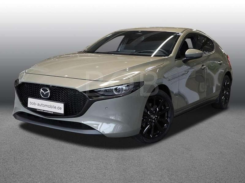 Beige Gebraucht 2025 Mazda 3 Exclusive-Line Limousine | 31.999 € (Etwas zu teuer) - Bild 1/3