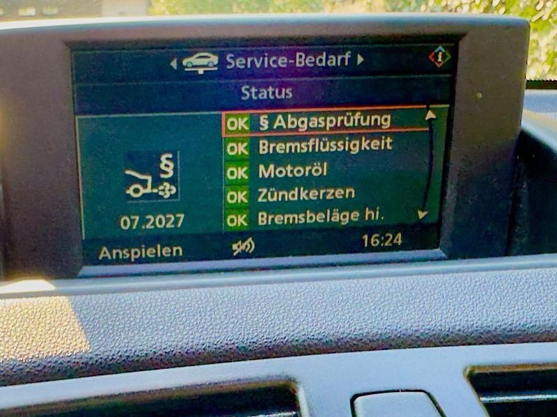 Second-hand BMW 116 Performance 122 CP (89 kW) 2006 Negru Hatchback
